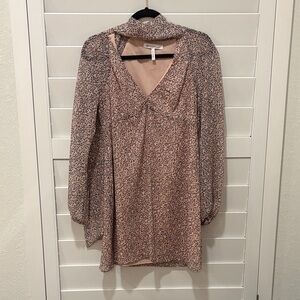 Elegant Pink Patterned Dress